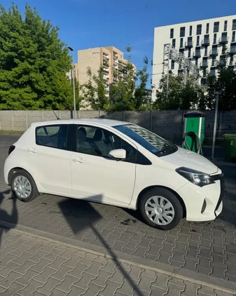 Toyota Yaris cena 32000 przebieg: 163000, rok produkcji 2016 z Warszawa małe 191